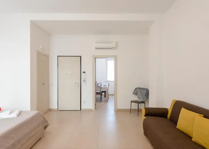 Ondina Daire Viareggio