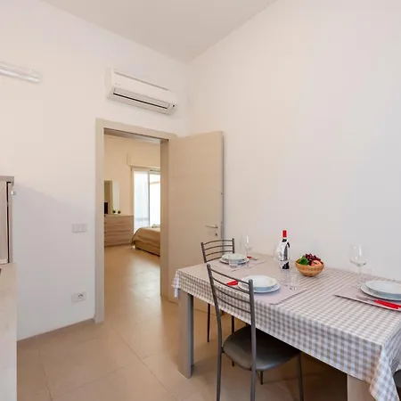 Apartment Ondina *