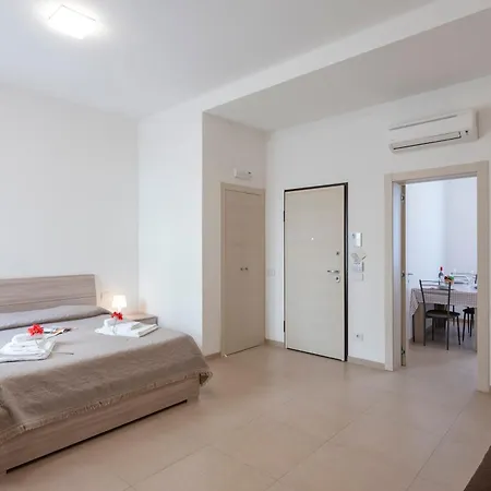 Ondina * Viareggio